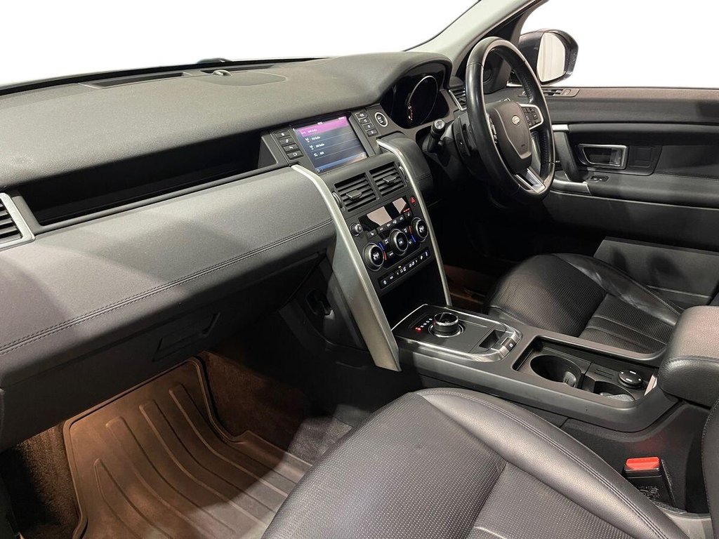 Used Land Rover Discovery Sport 2019 for sale - 76559316: Photo 14