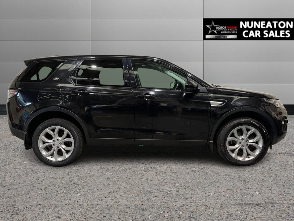 Used Land Rover Discovery Sport 2019 for sale - 76559316: Photo 2