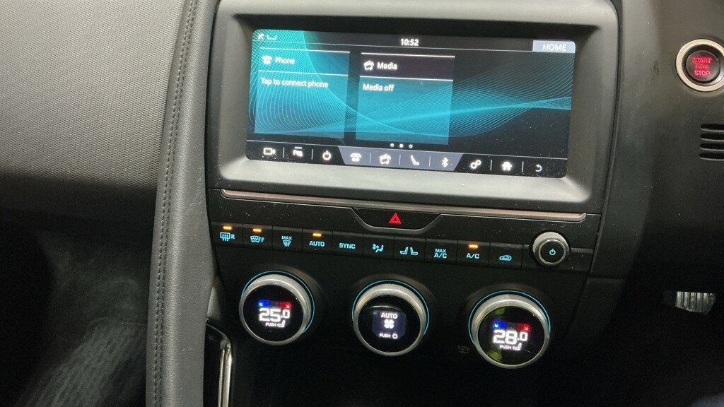 Used Jaguar E-Pace 2020 for sale - 77631588: Photo 17