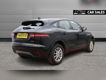 Used Jaguar E-Pace 2020 for sale - 77631588: Photo