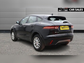 Used Jaguar E-Pace 2020 for sale - 77631588: Photo