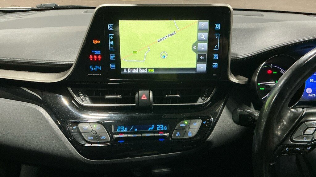 Used Toyota C-HR 2019 for sale - 77263336: Photo 11