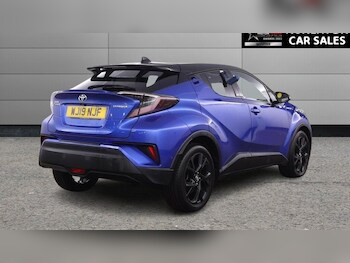 Used Toyota C-HR 2019 for sale - 77263336: Photo