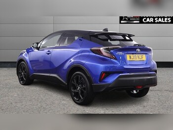 Used Toyota C-HR 2019 for sale - 77263336: Photo
