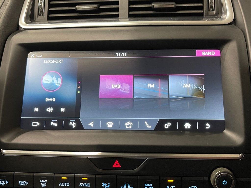 Used Jaguar E-Pace 2018 for sale - 76439345: Photo 11