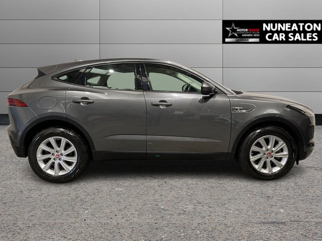 Used Jaguar E-Pace 2018 for sale - 76439345: Photo 2
