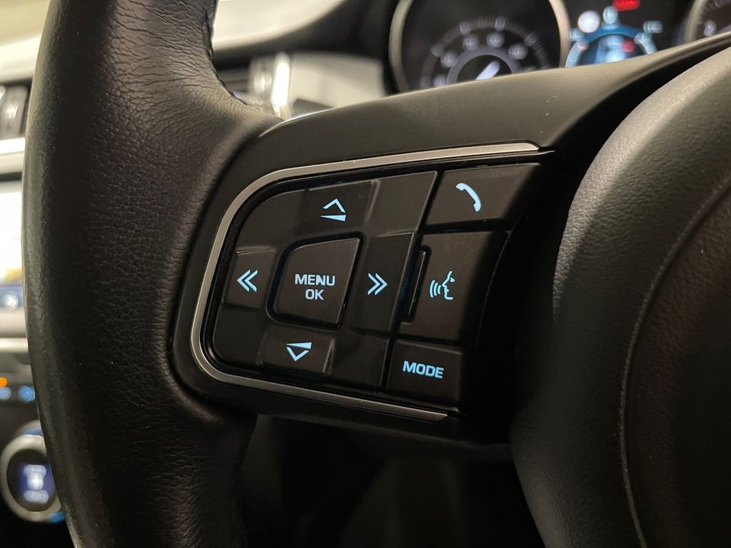 Used Jaguar E-Pace 2018 for sale - 76439345: Photo 24