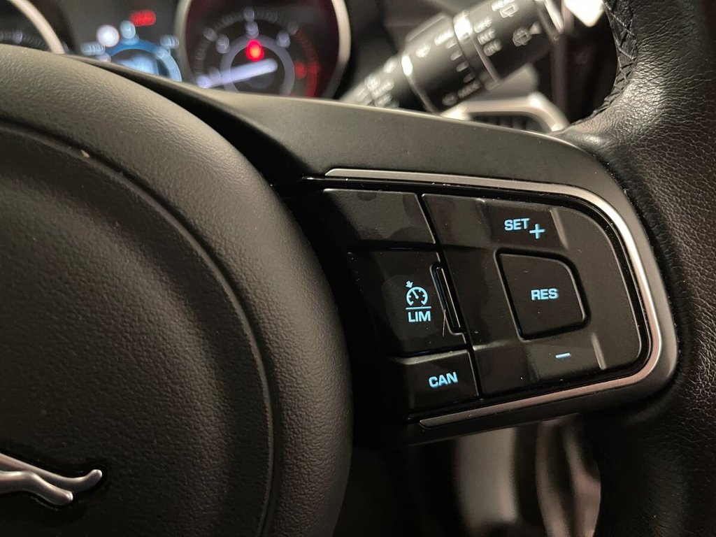 Used Jaguar E-Pace 2018 for sale - 76439345: Photo 25