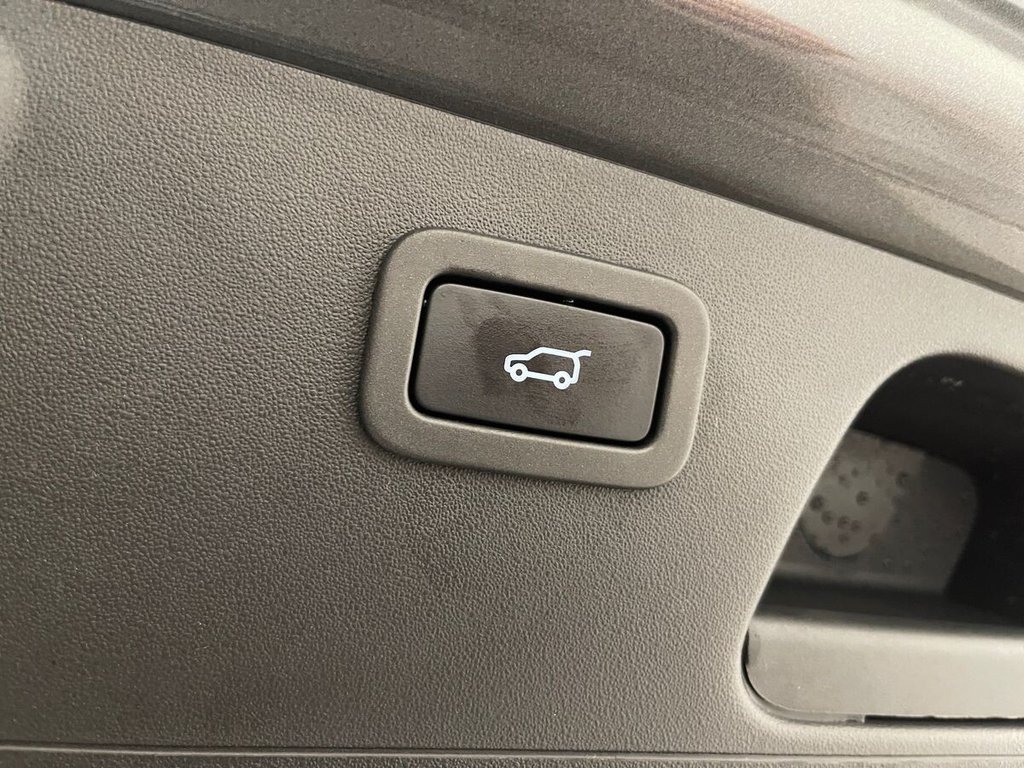 Used Jaguar E-Pace 2018 for sale - 76439345: Photo 32