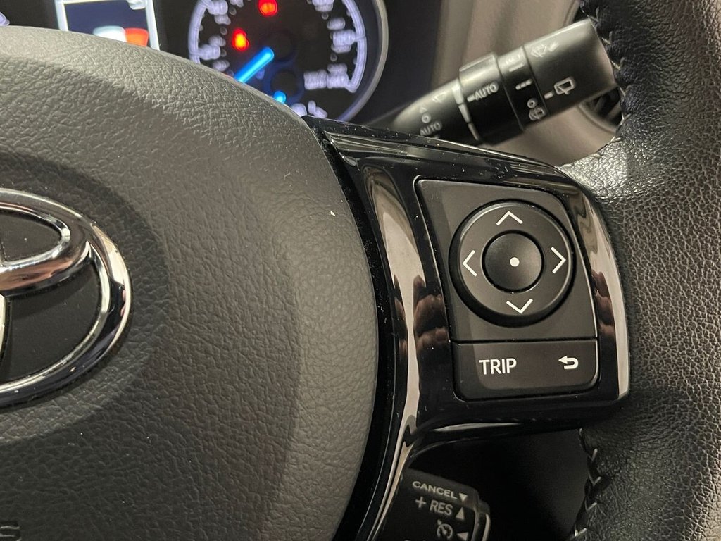 Used Toyota Yaris 2019 for sale - 77564038: Photo 25