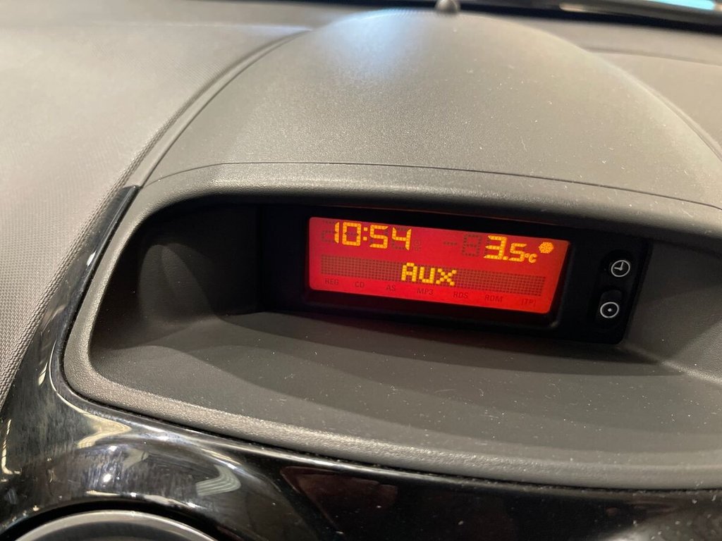 Used Vauxhall Corsa 2013 for sale - 76670513: Photo 20