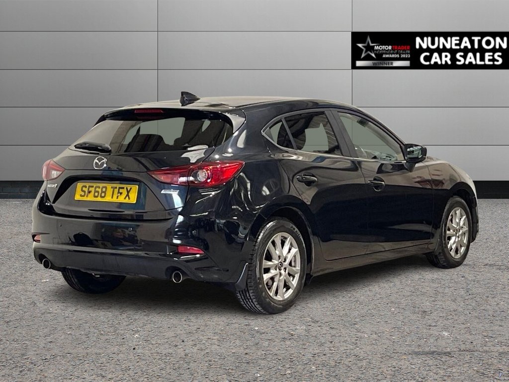 Used Mazda Mazda3 2018 for sale - 76190848: Photo 3