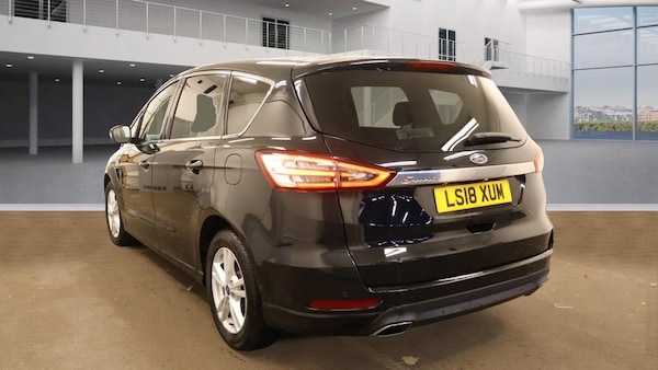 Used Ford S-Max 2018 for sale - 76235639: Photo 3