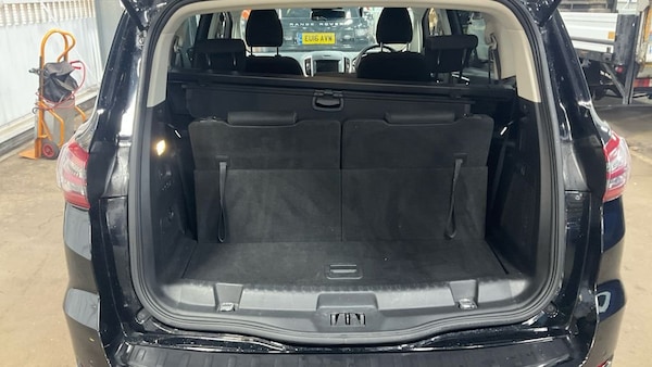 Used Ford S-Max 2018 for sale - 76235639: Photo 7