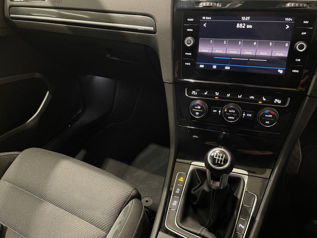 Used Volkswagen Golf 2017 for sale - 77048734: Photo 14