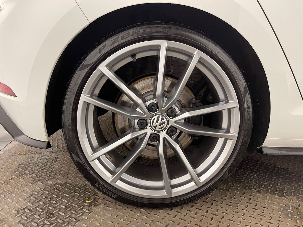 Used Volkswagen Golf 2017 for sale - 77048734: Photo 25