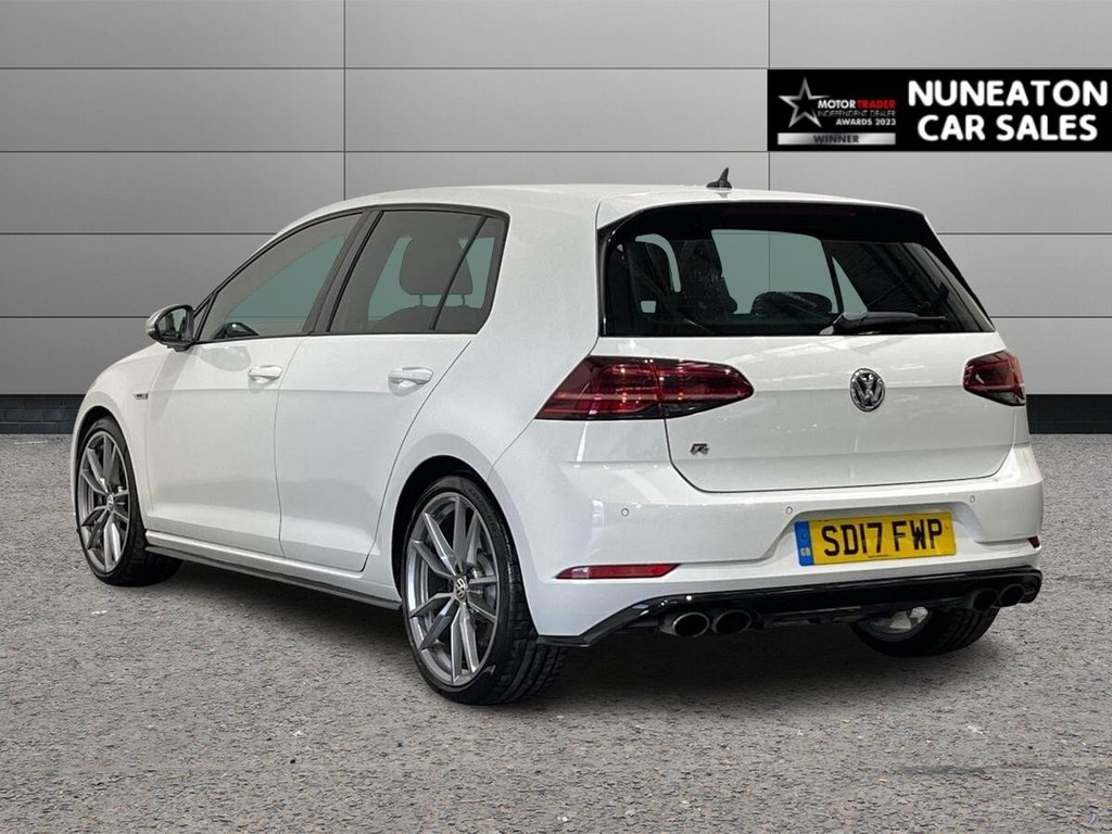 Used Volkswagen Golf 2017 for sale - 77048734: Photo 5