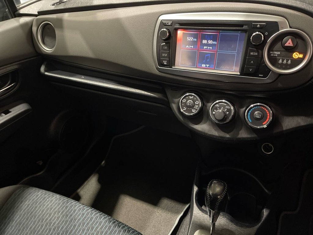 Used Toyota Yaris 2012 for sale - 77572238: Photo 14