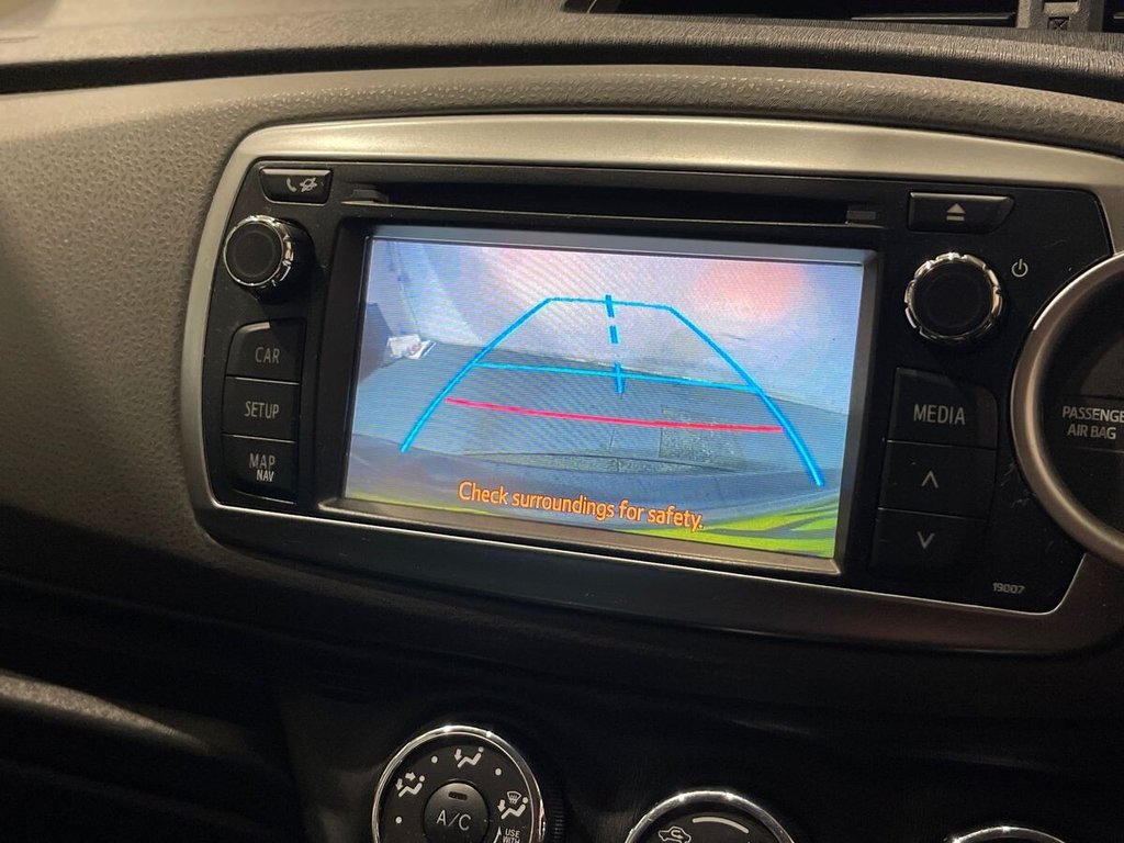 Used Toyota Yaris 2012 for sale - 77572238: Photo 17