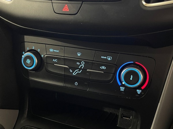 Used Ford Focus 2018 for sale - 76105795: Photo 17
