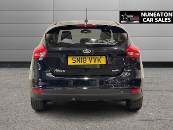 Used Ford Focus 2018 for sale - 76105795: Photo 4