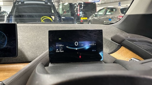 Used BMW i3 2018 for sale - 76210251: Photo 10