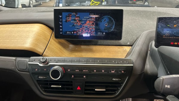 Used BMW i3 2018 for sale - 76210251: Photo 11