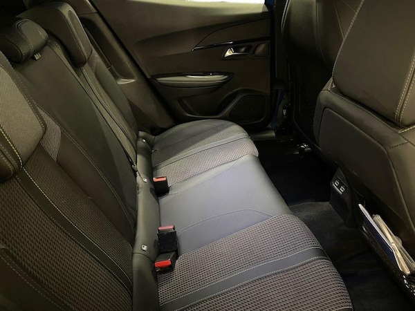 Used Peugeot 2008 2022 for sale - 76279359: Photo 27