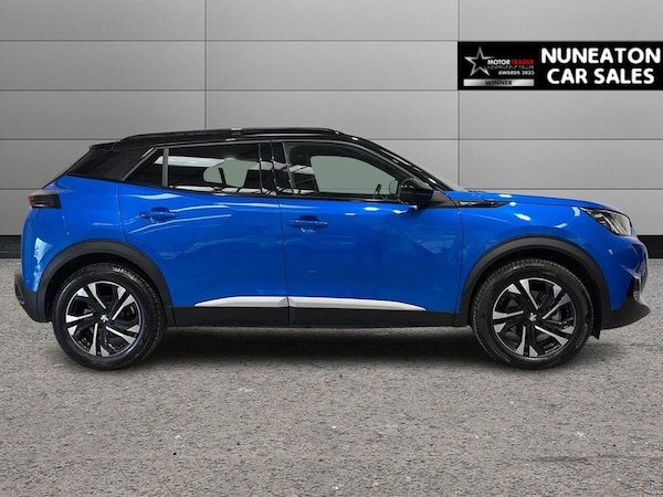 Used Peugeot 2008 2022 for sale - 76279359: Photo 2