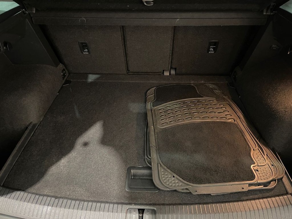 Used Volkswagen Tiguan 2018 for sale - 76163047: Photo 28