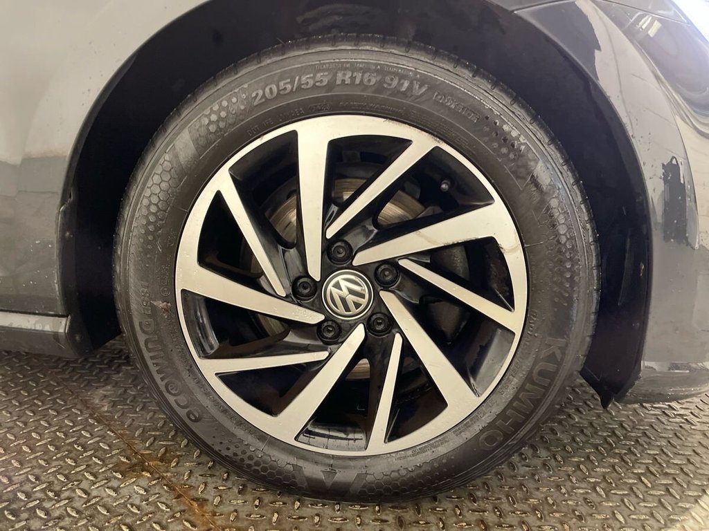 Used Volkswagen Golf 2019 for sale - 77463580: Photo 30