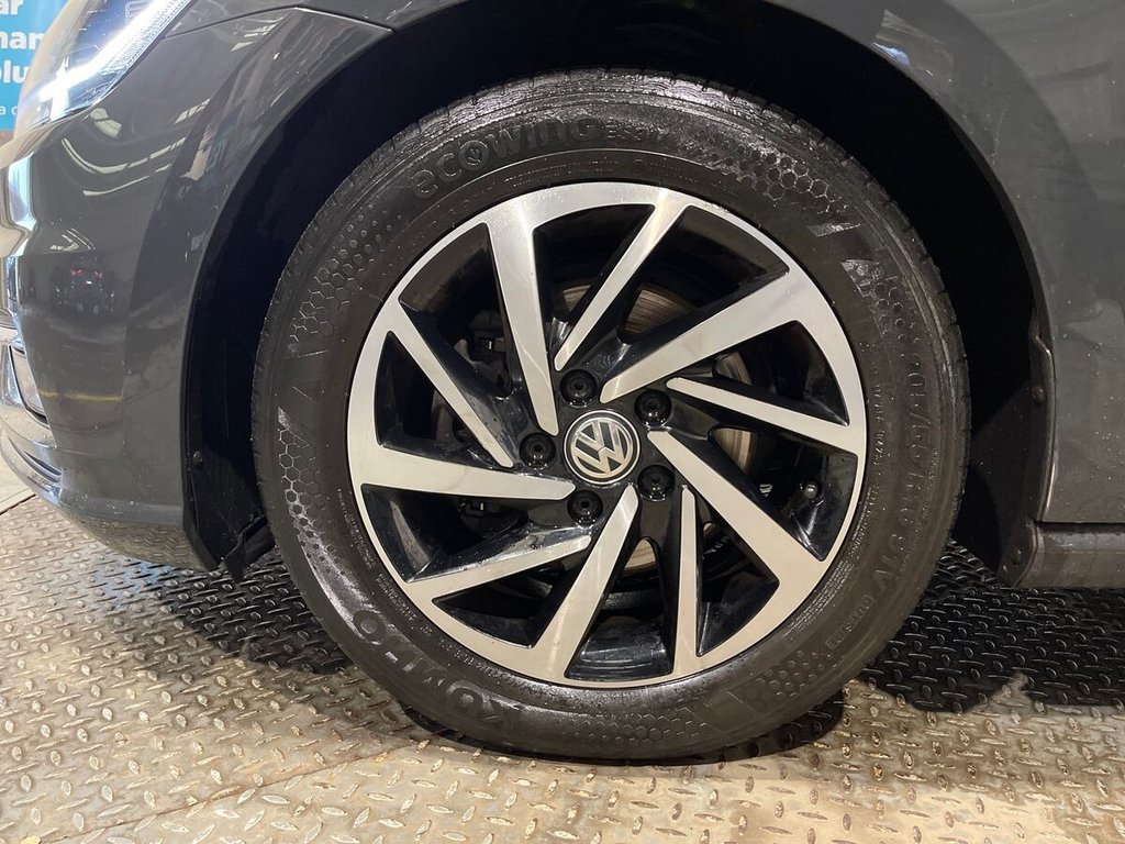 Used Volkswagen Golf 2019 for sale - 77463580: Photo 32