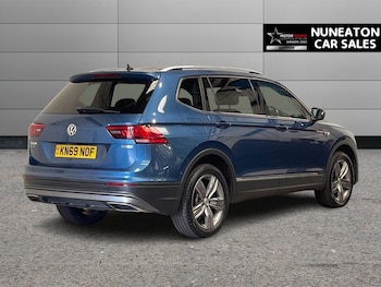 Used Volkswagen Tiguan Allspace 2019 for sale - 79442771: Photo