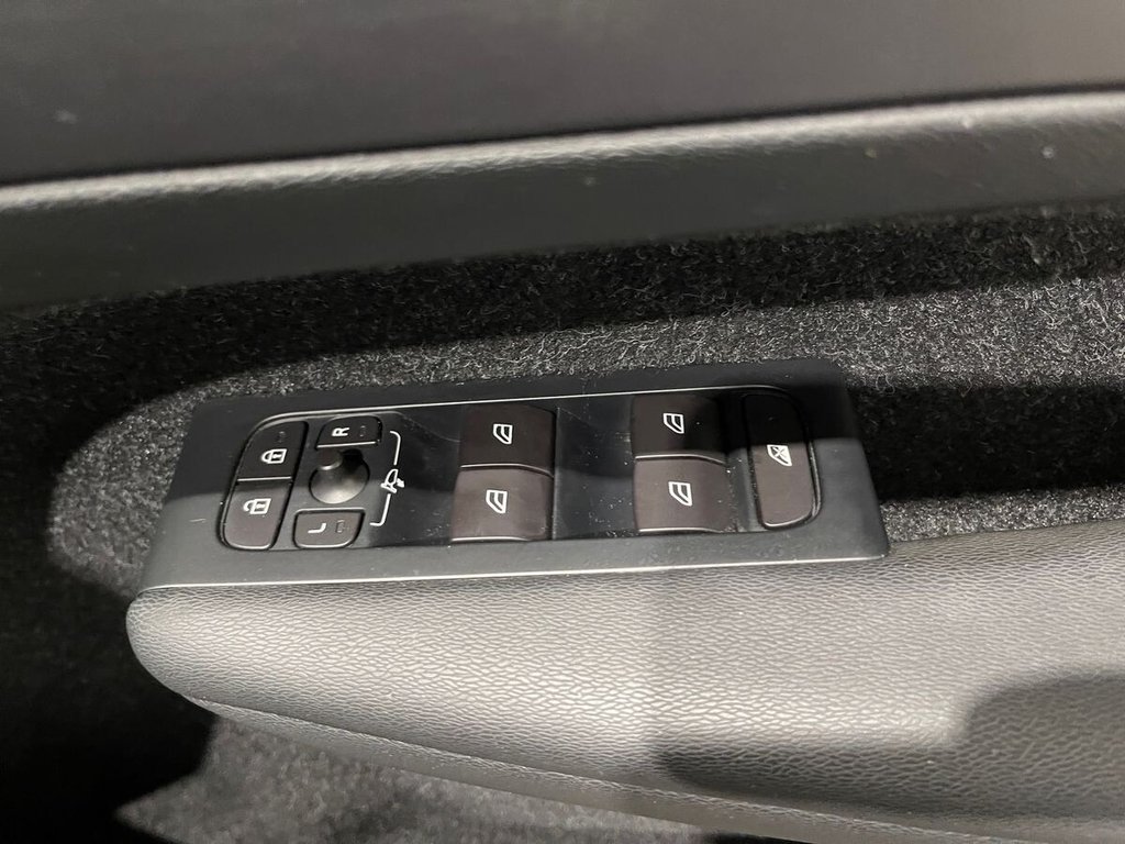 Used Volvo XC40 2019 for sale - 76038653: Photo 18
