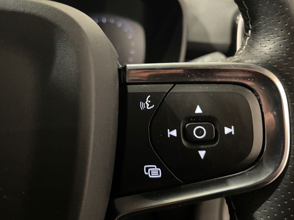 Used Volvo XC40 2019 for sale - 76038653: Photo 24