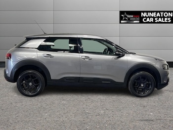 Used Citroen C4 Cactus 2019 for sale - 76535544: Photo