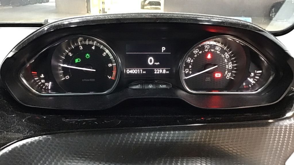 Used Peugeot 2008 2019 for sale - 76985925: Photo 10