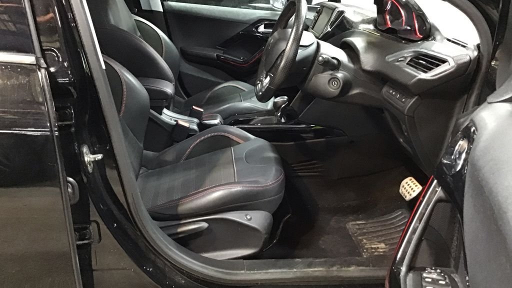 Used Peugeot 2008 2019 for sale - 76985925: Photo 9