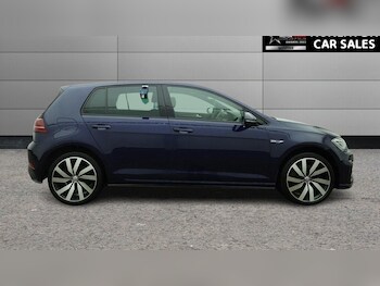Used Volkswagen Golf 2018 for sale - 78401609: Photo