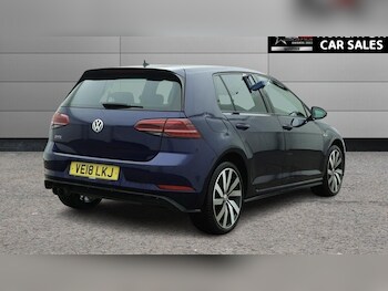 Used Volkswagen Golf 2018 for sale - 78401609: Photo