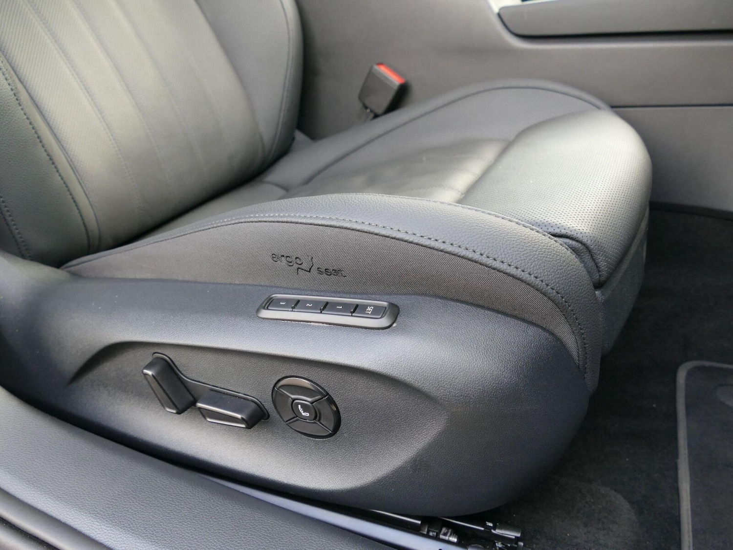 Used Skoda Superb 2025 for sale - 76900155: Photo 9