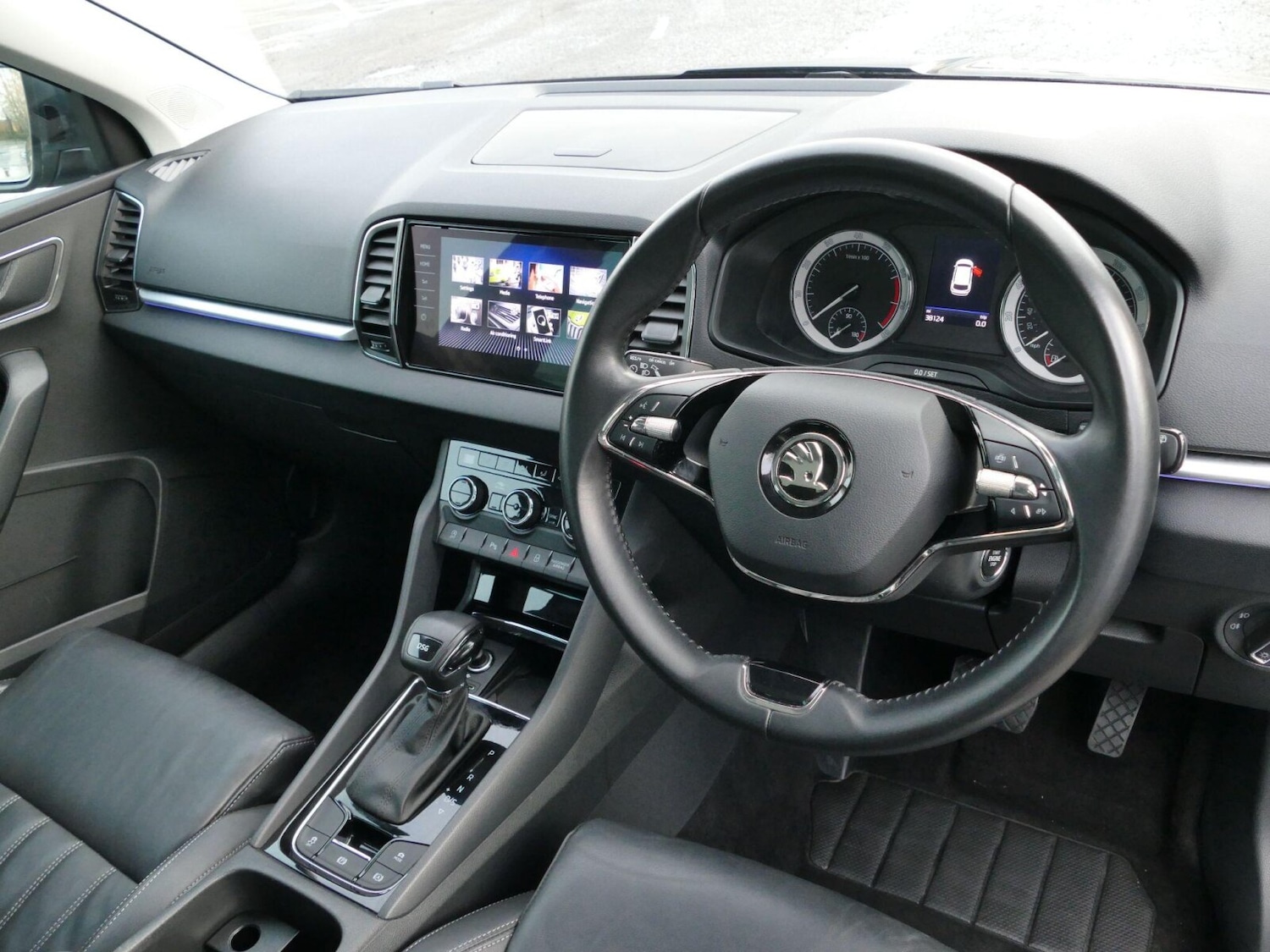 Used Skoda Karoq 2021 for sale - 77036703: Photo 2