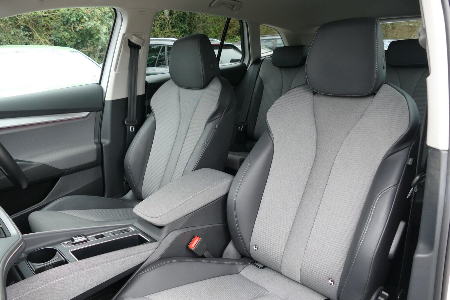 Used Skoda Enyaq 2025 for sale - 77855378: Photo 14