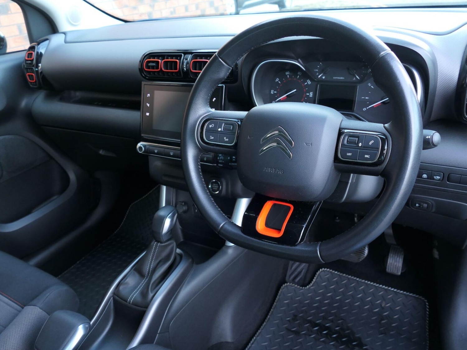 Used Citroen C3 Aircross 2019 for sale - 77213603: Photo 2