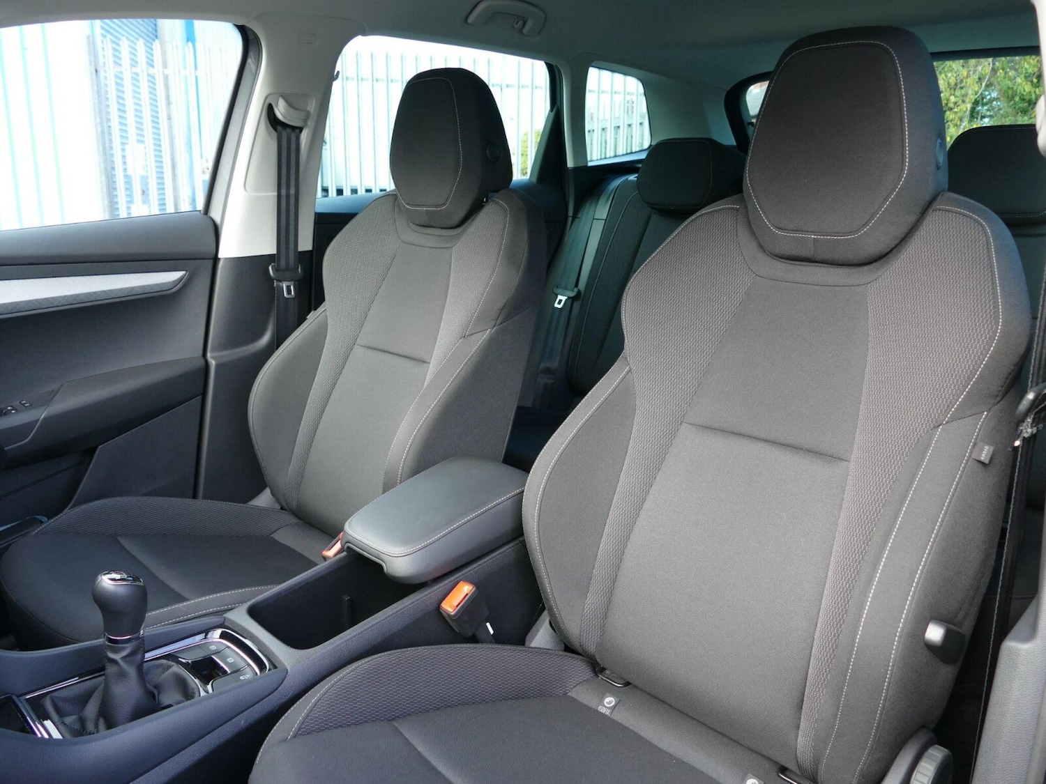 Used Skoda Karoq 2025 for sale - 76681466: Photo 9