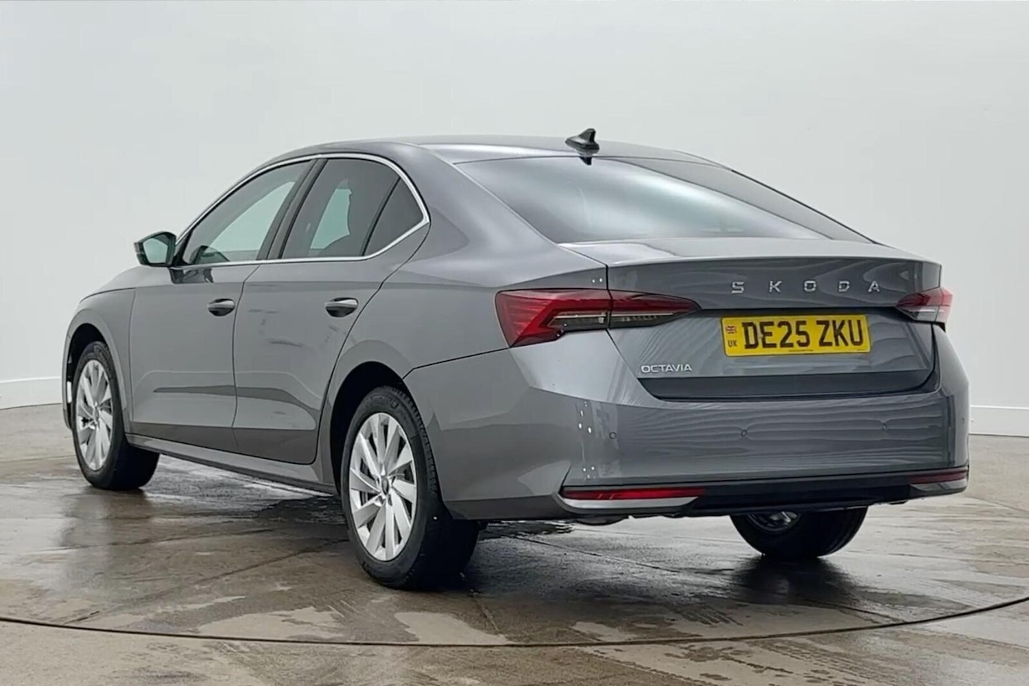 Used Skoda Octavia 2025 for sale - 77647623: Photo 3