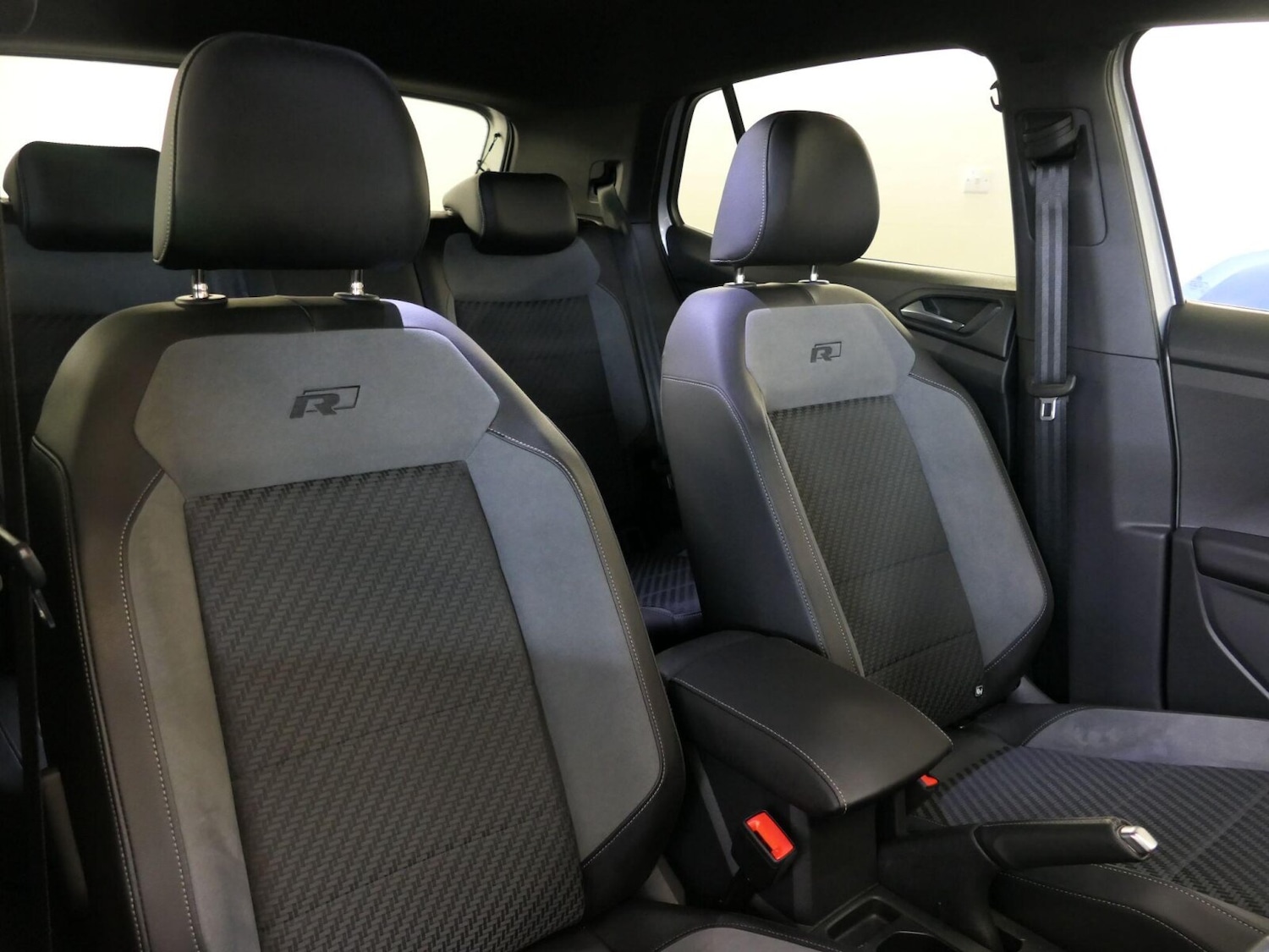 Used Volkswagen T-Cross 2022 for sale - 77193220: Photo 7