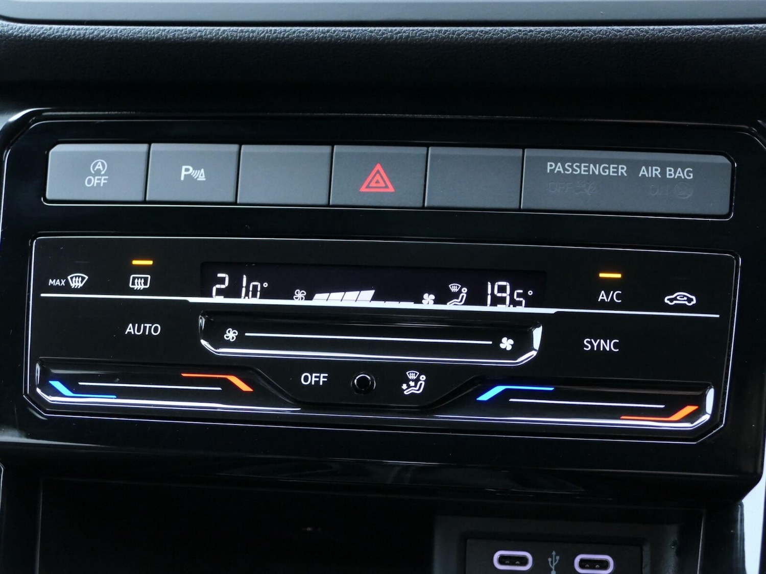 Used Volkswagen T-Cross 2022 for sale - 77193220: Photo 9