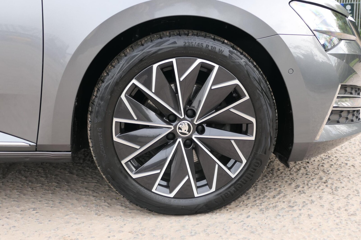 Used Skoda Superb 2024 for sale - 78158951: Photo 5