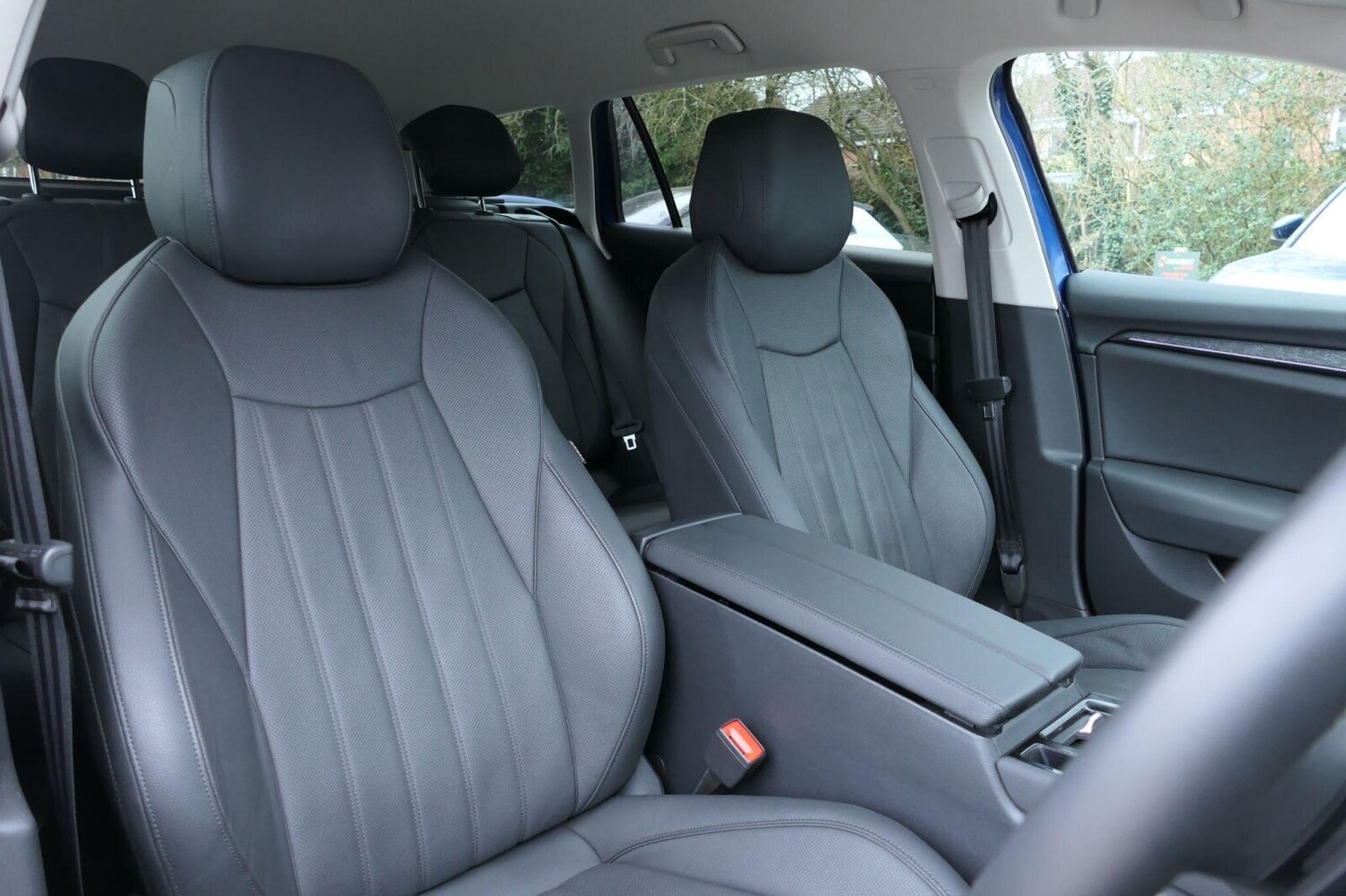 Used Skoda Superb 2025 for sale - 77799754: Photo 7